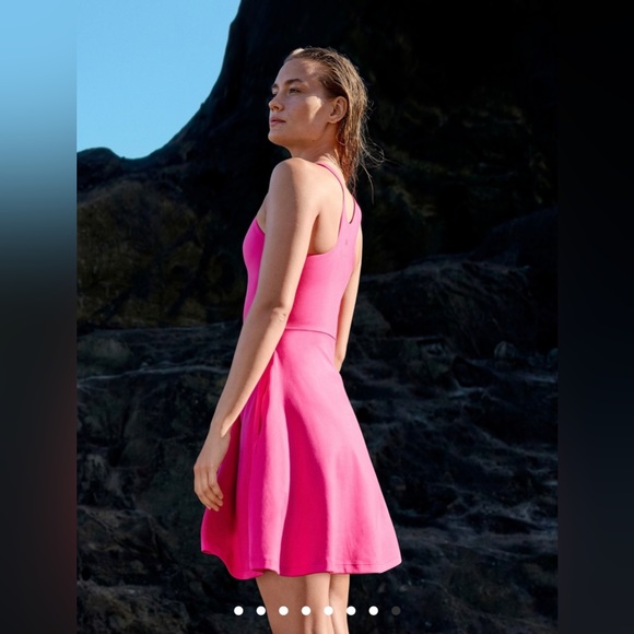 Athleta Conscious Dress - Picture 8 of 12